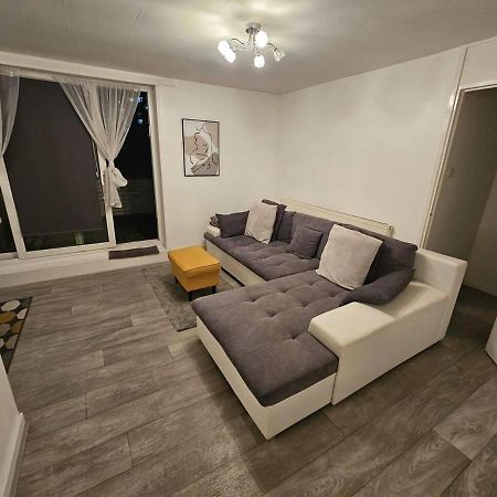 Stunning 1-Bed Apartment In ロンドン エクステリア 写真
